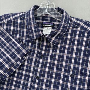 Patagonia Shirt Mens M Blue Plaid Puckerware Button Up Short Sleeve Lightweight